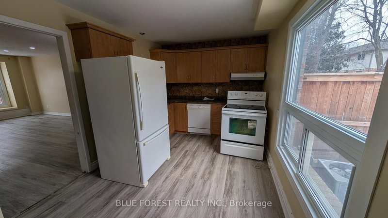 20 - 253 Taylor St, London East, N5Y 2J6 | Image 2