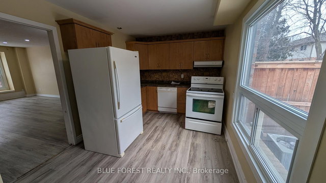 20 - 253 Taylor Street