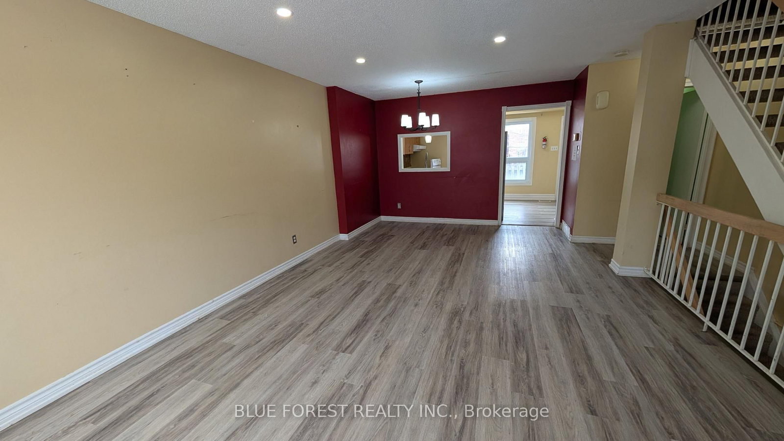 Townhouse for sale at 20-253 Taylor Street, London East, Ontario, N5Y 2J6 - East C - MLS: X12850066