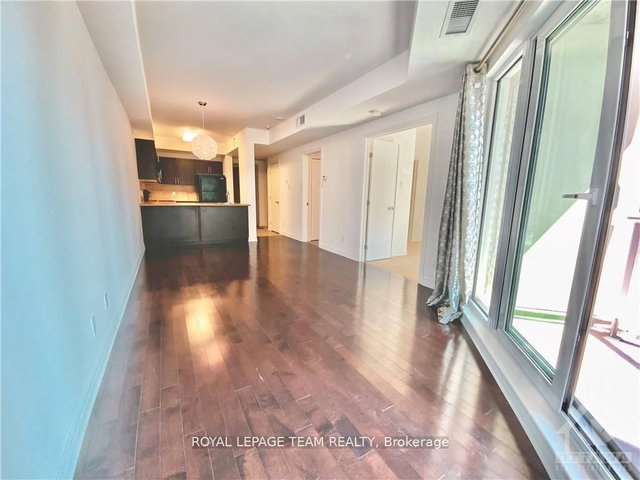 1011 - 234 RIDEAU Street