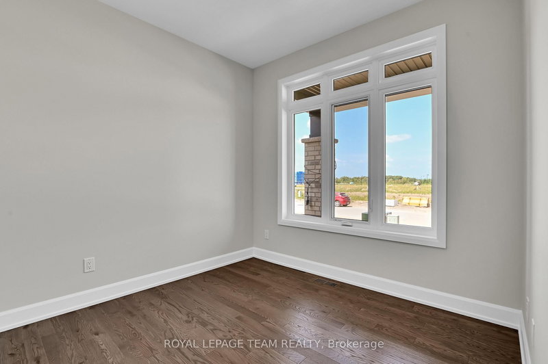 1185 Potter Dr, Brockville, K6V 0G8 | Image 3