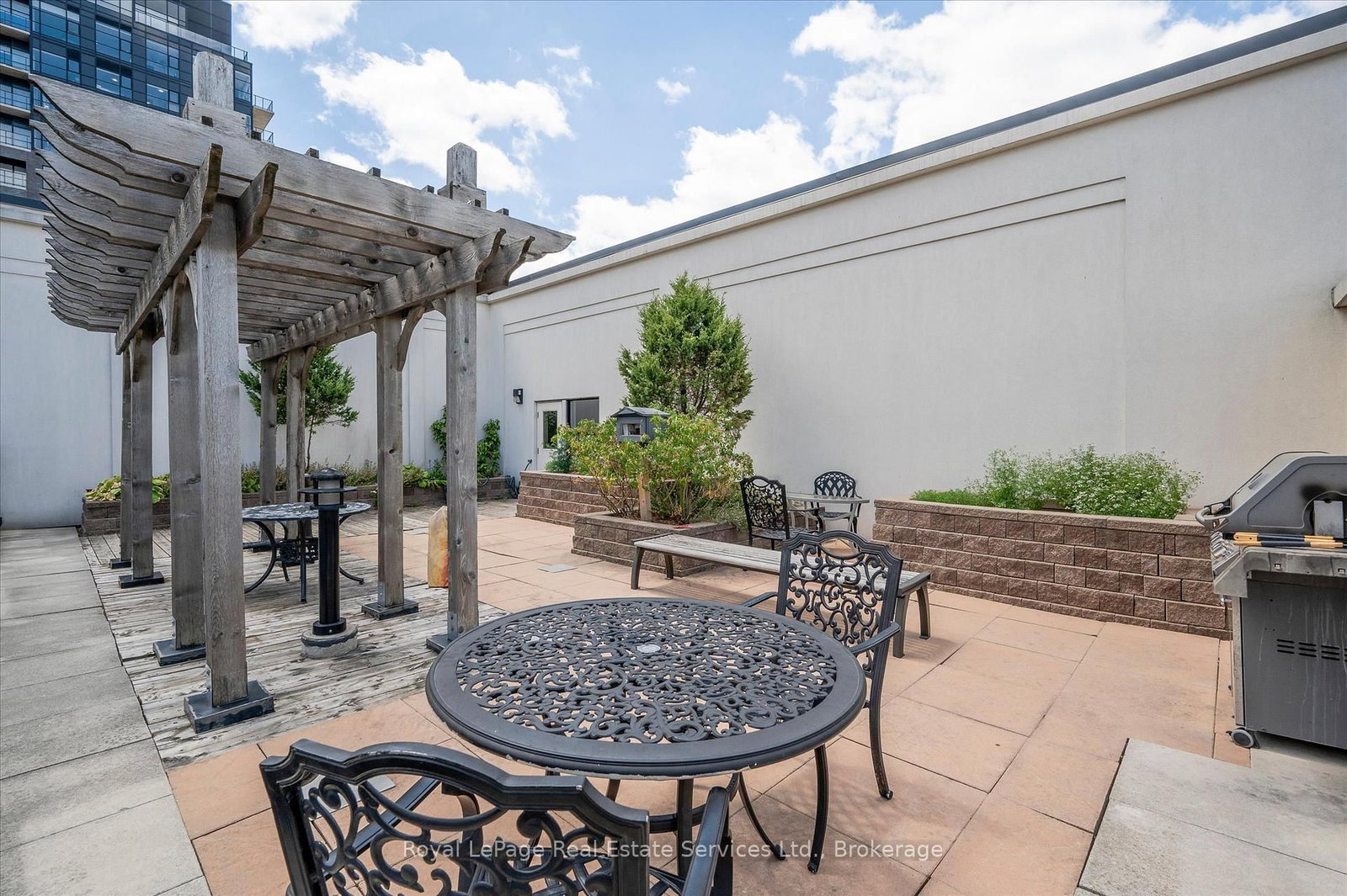 410 King Street W, Unit 308 - Photo 20