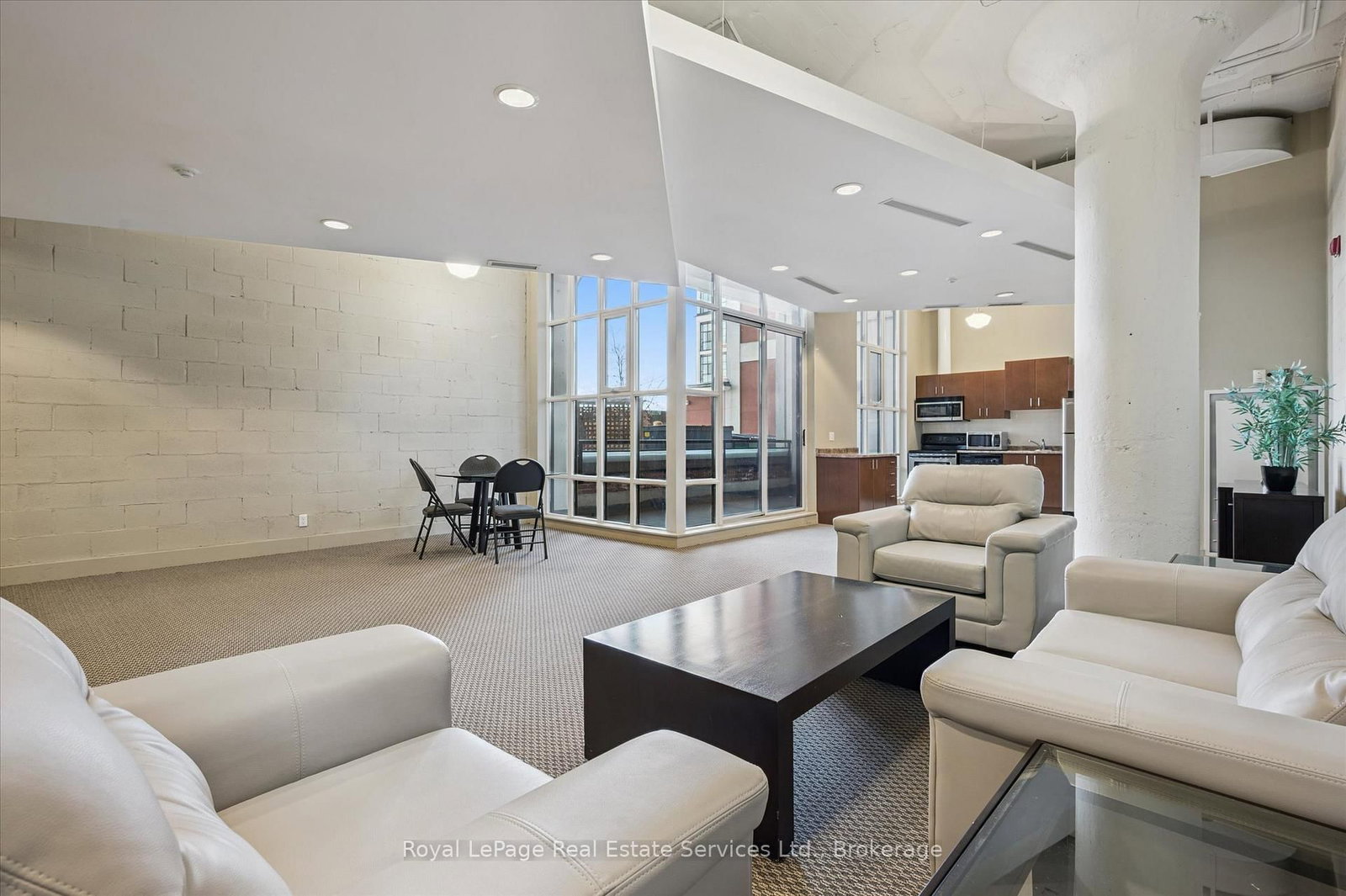 410 King Street W, Unit 308 - Photo 24