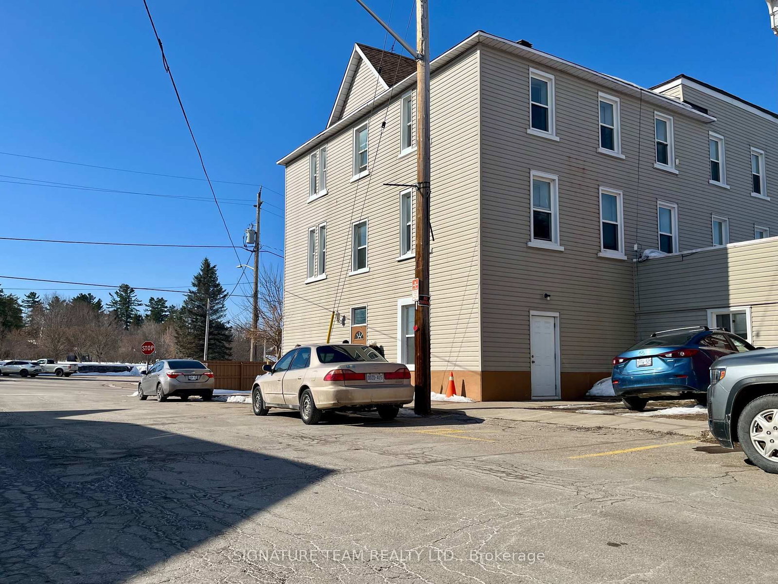 3 Lake Street - Photo 2