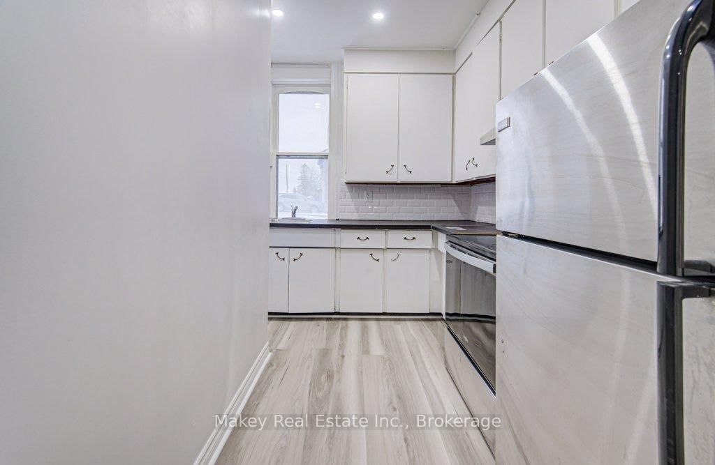 115 Courtney Street - Photo 15
