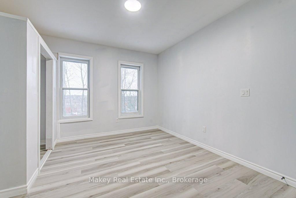 115 Courtney Street - Photo 22