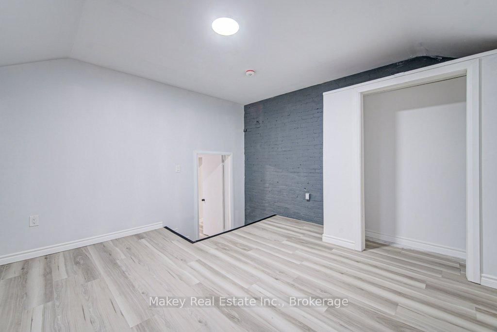 115 Courtney Street - Photo 25