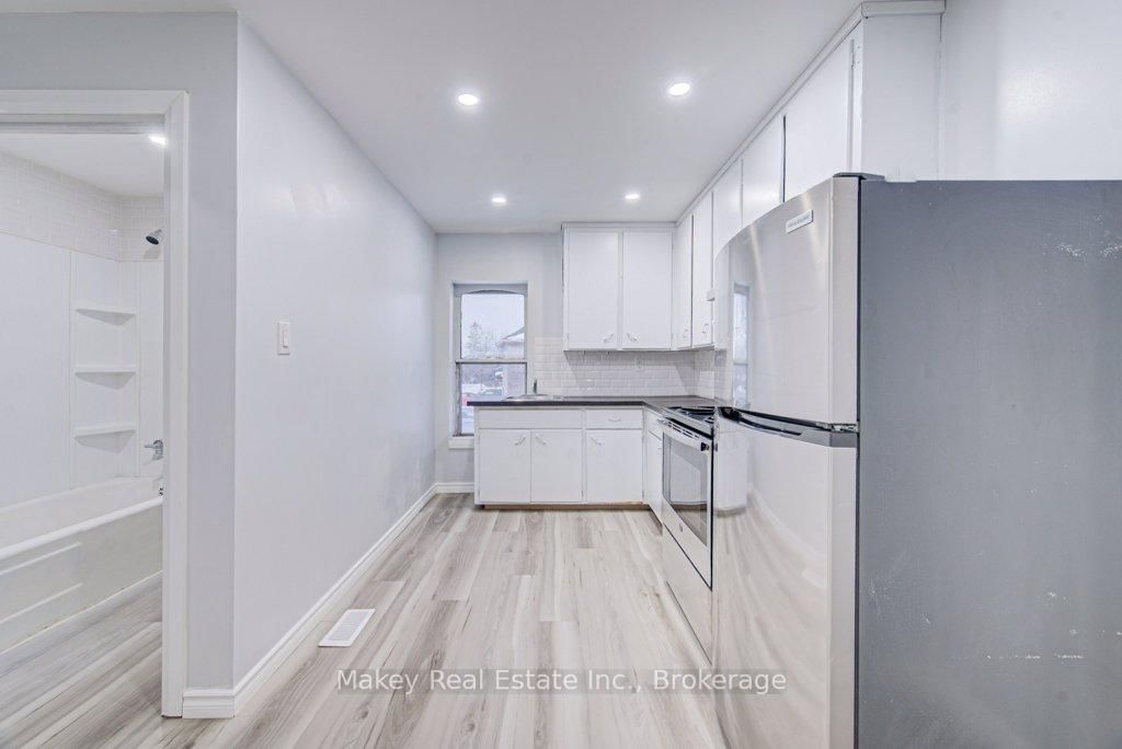 115 Courtney Street - Photo 28