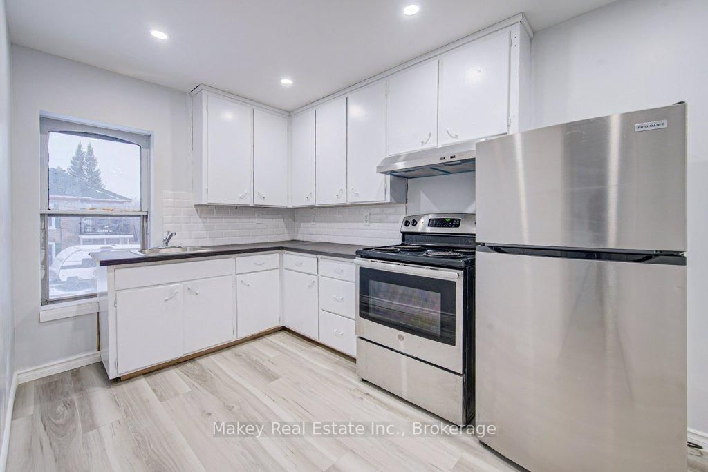 115 Courtney Street - Photo 29