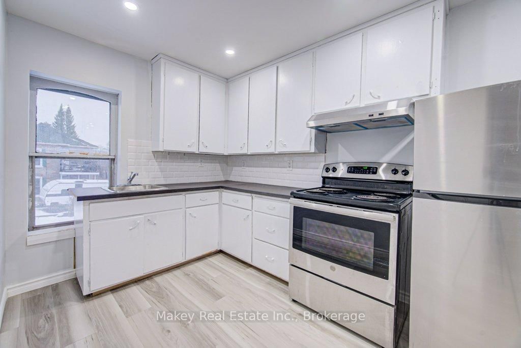 115 Courtney Street - Photo 31