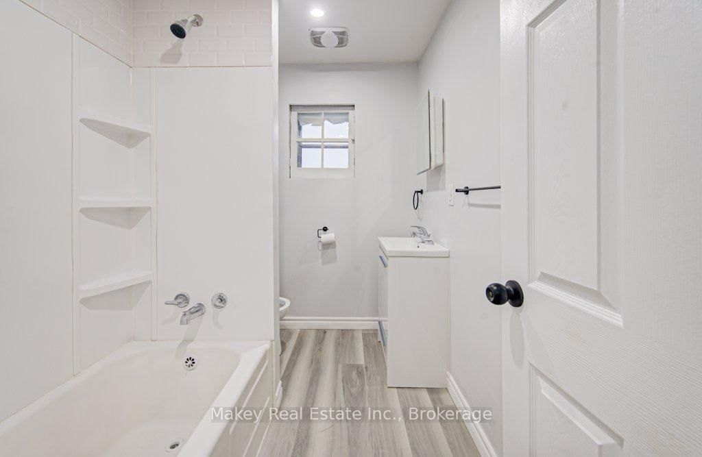 115 Courtney Street - Photo 33