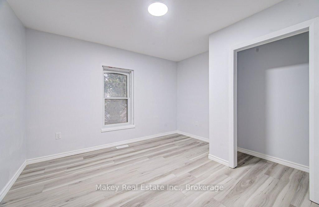 115 Courtney Street - Photo 35