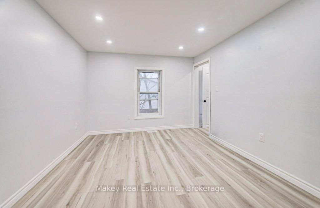 115 Courtney Street - Photo 40
