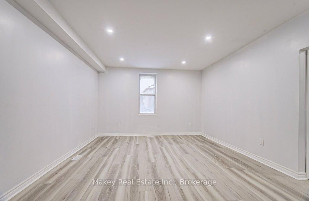 115 Courtney Street - Photo 9