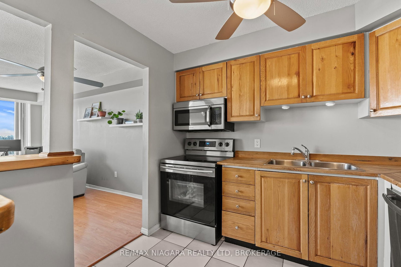 81 Scott Street, Unit 601 - Photo 16