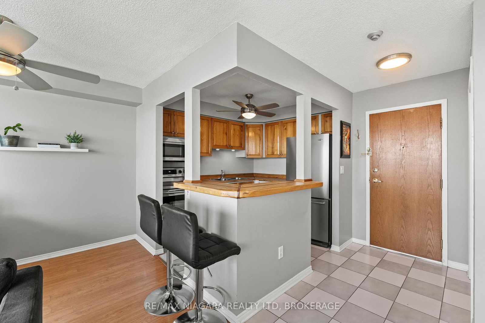 81 Scott Street, Unit 601 - Photo 18