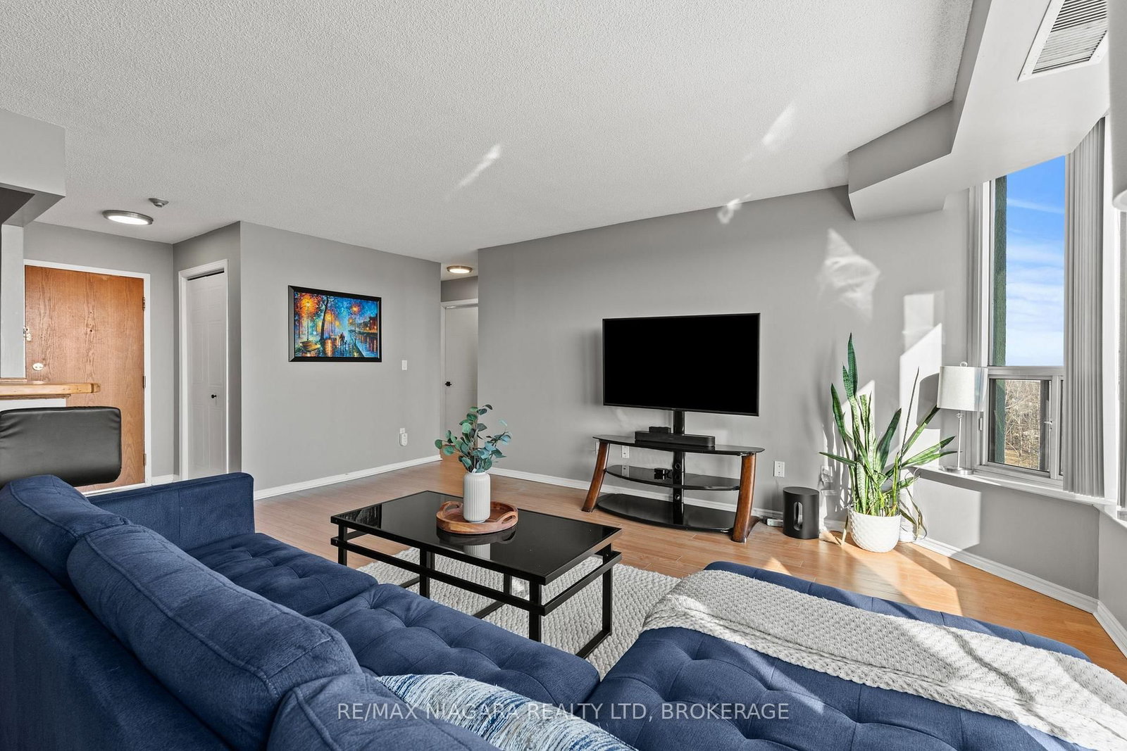 81 Scott Street, Unit 601 - Photo 20