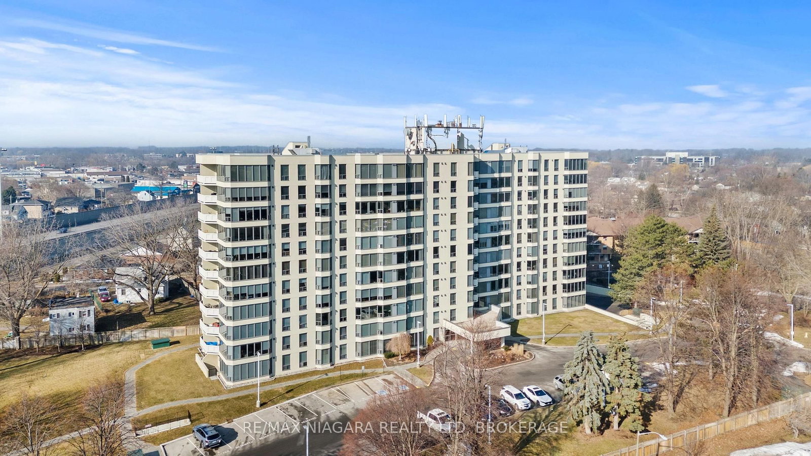 81 Scott Street, Unit 601 - Photo 31