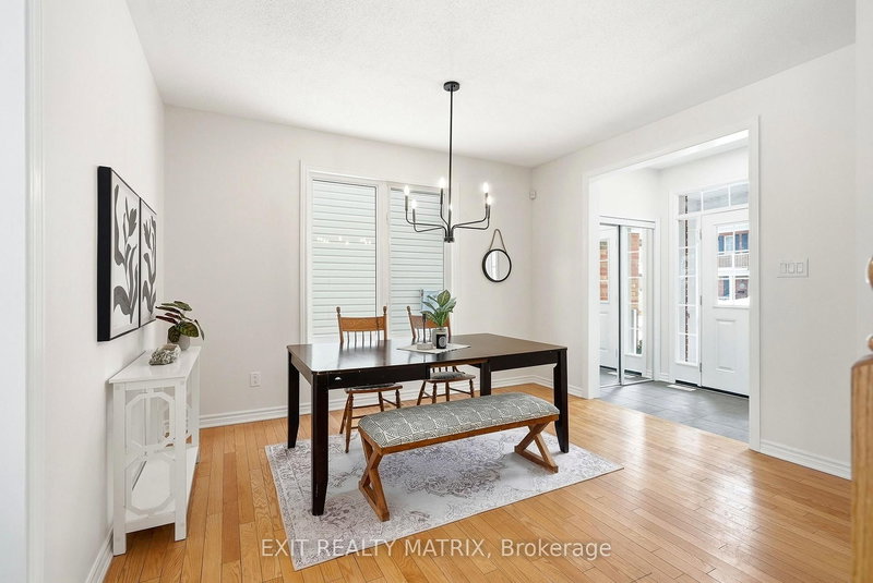 194 Flowing Creek Circ, Ottawa, K2M 2R7 | Image 2