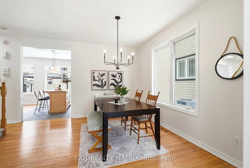 194 Flowing Creek Circ, Ottawa, K2M 2R7 | Image 3