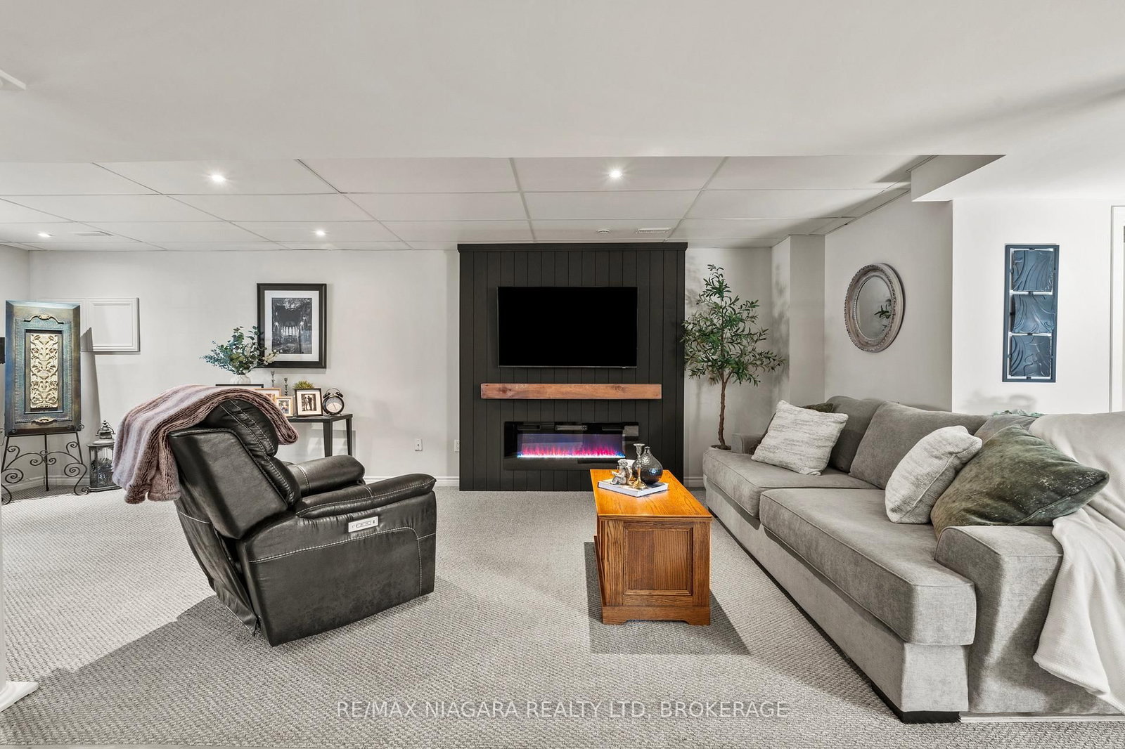 232 Regatta Drive - Photo 20