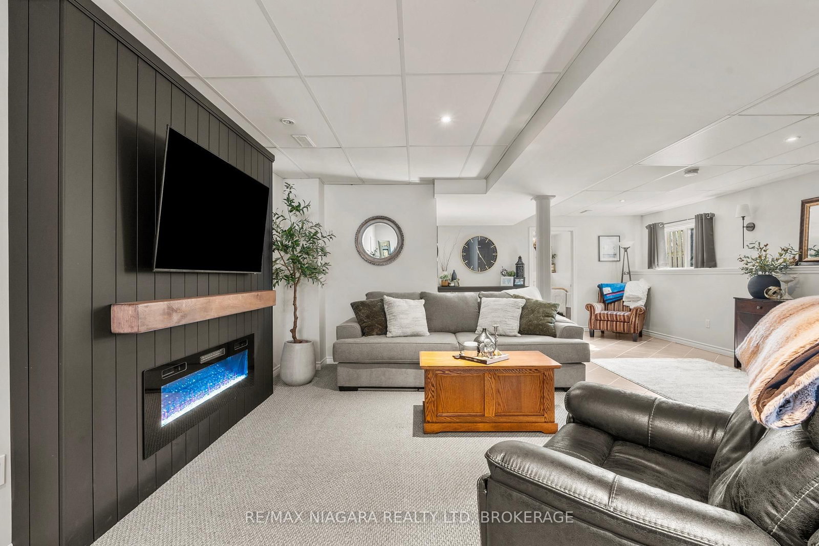 232 Regatta Drive - Photo 21