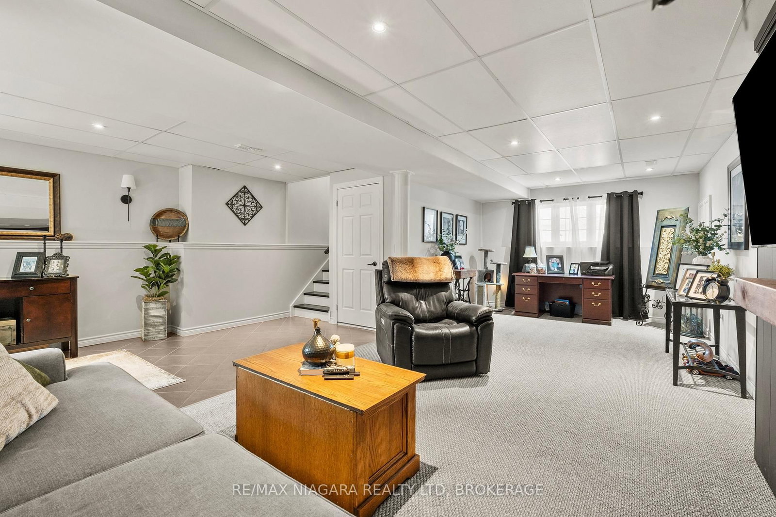 232 Regatta Drive - Photo 22