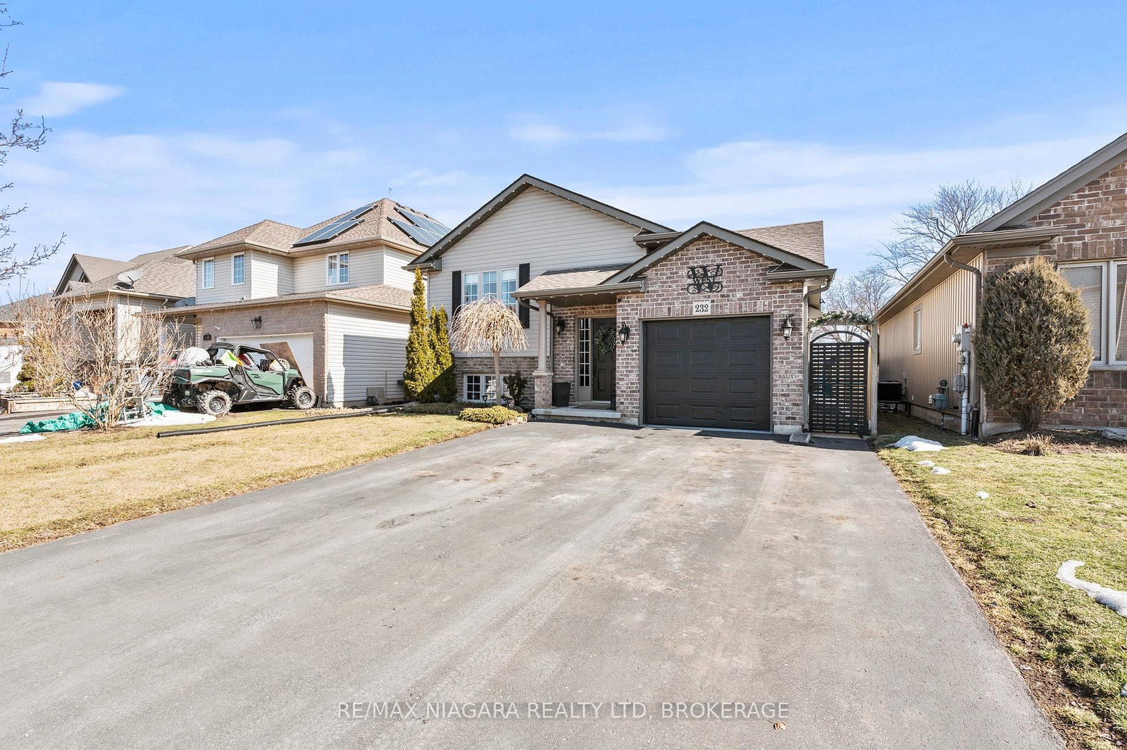 232 Regatta Drive - Photo 3