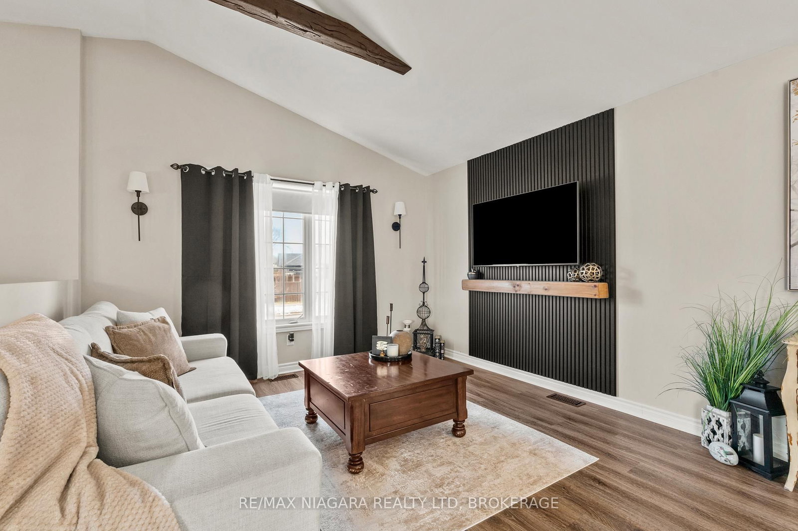 232 Regatta Drive - Photo 8