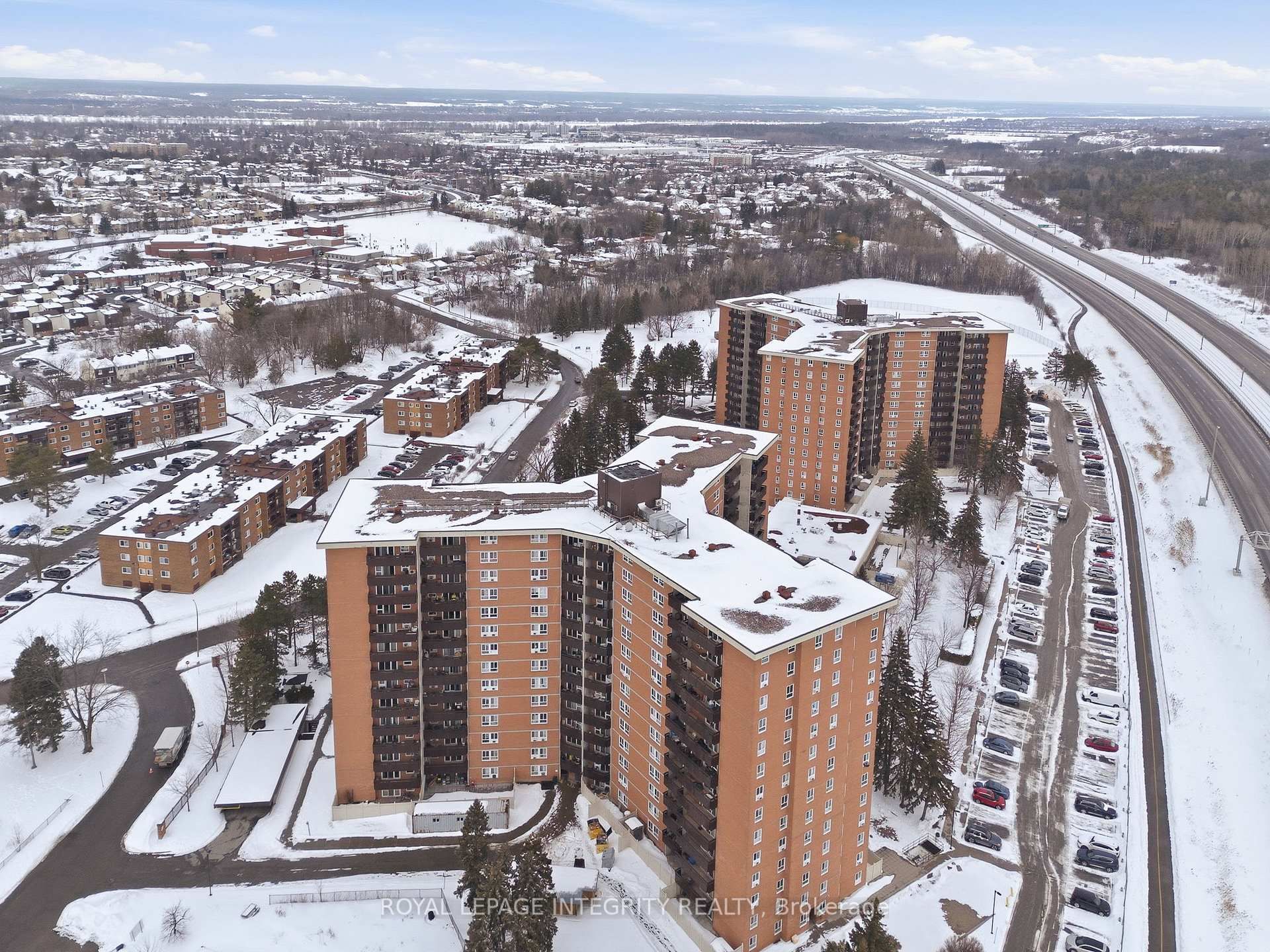 2000 Jasmine Crescent, Unit 1110