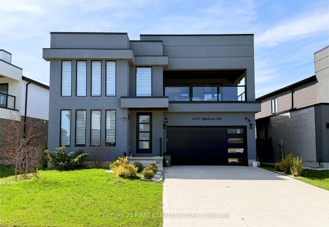 1647 Applerock Avenue