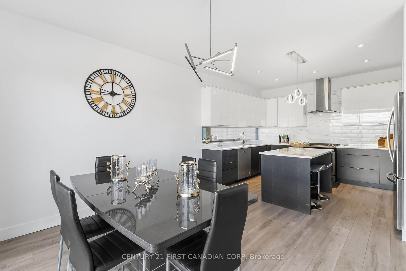 1647 Applerock Avenue - Photo 17