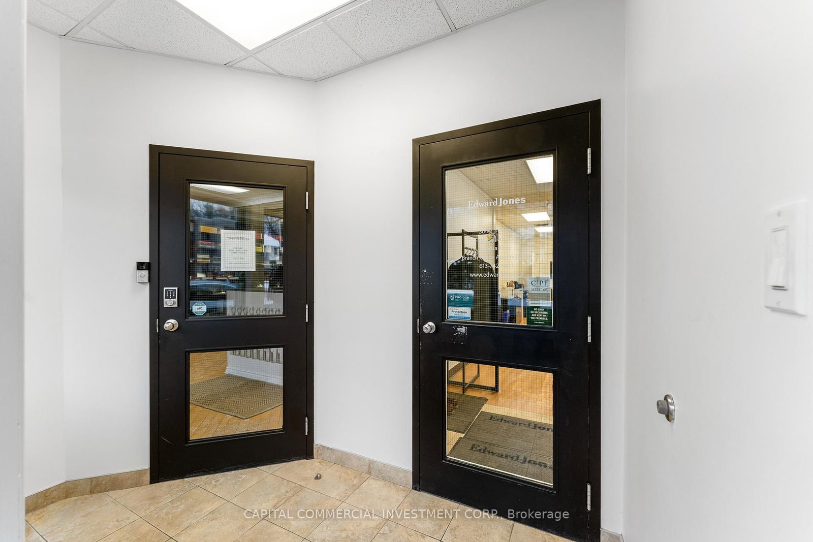 266 Beechwood Avenue - Photo 14