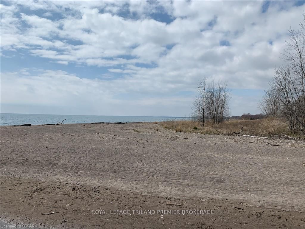 18094 Erie Shore Drive • Chatham-Kent, ON photo 11