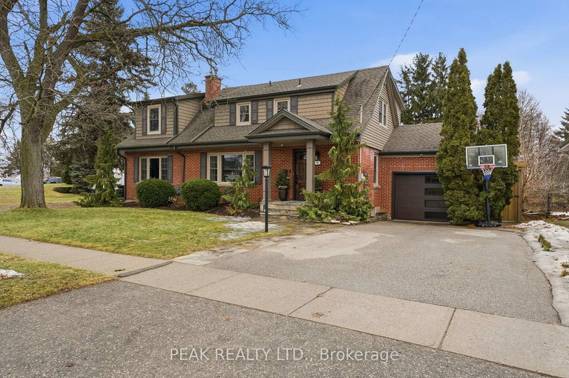 86 Elm St, Brantford, N3R 4V2 | Image 2