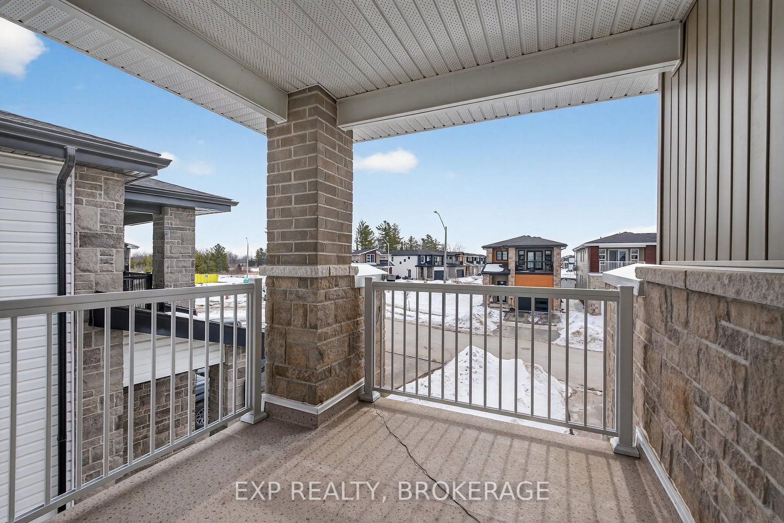 Detached House for sale at 9 ERIE Court, Loyalist, Ontario, K7N 0E3 - Amherstview - MLS: X12852816