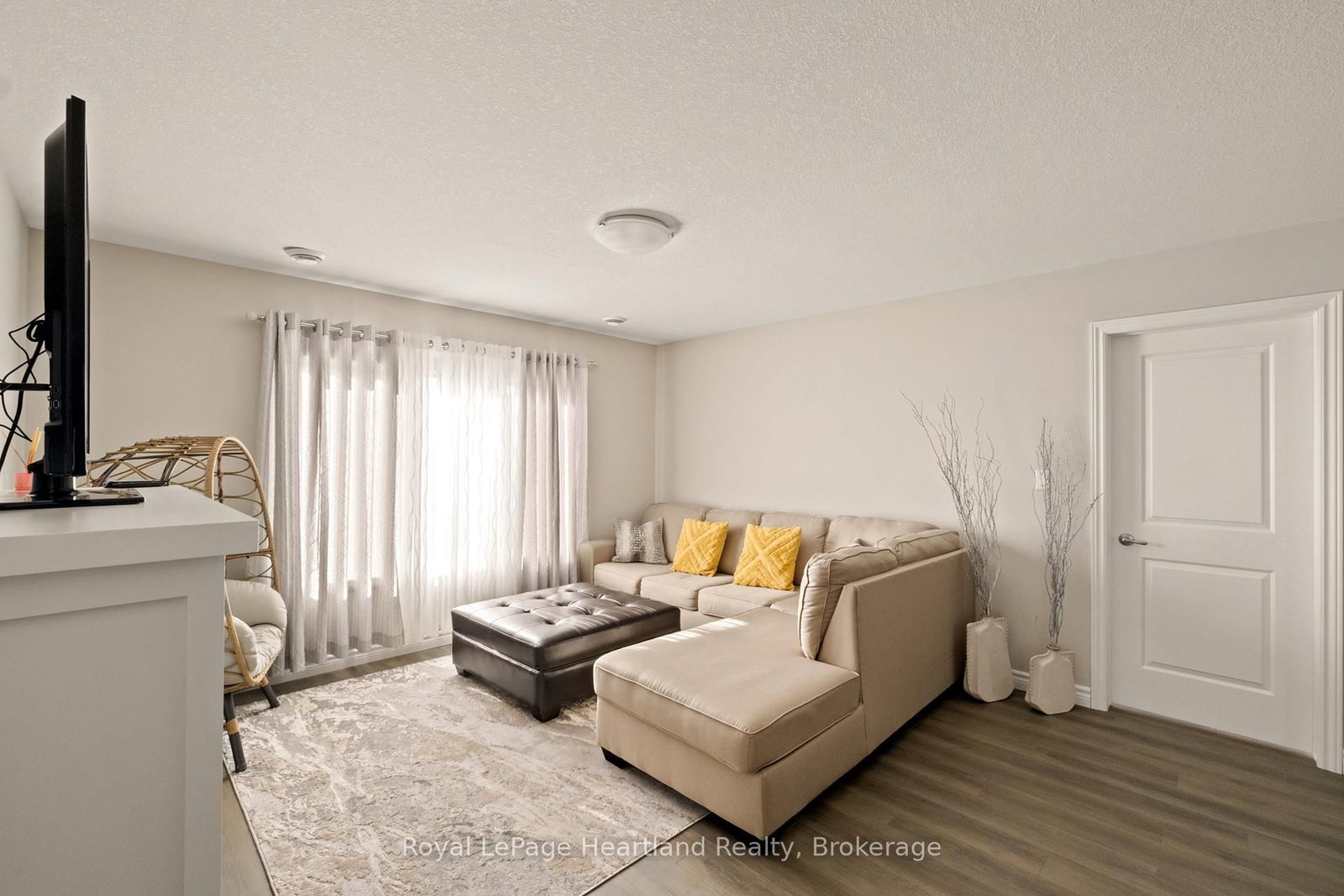 Detached House for sale at 140 LAKE BREEZE Drive, Ashfield-Colborne-Wawanosh, Ontario, N7A 0C6 - Colborne - MLS: X12852846