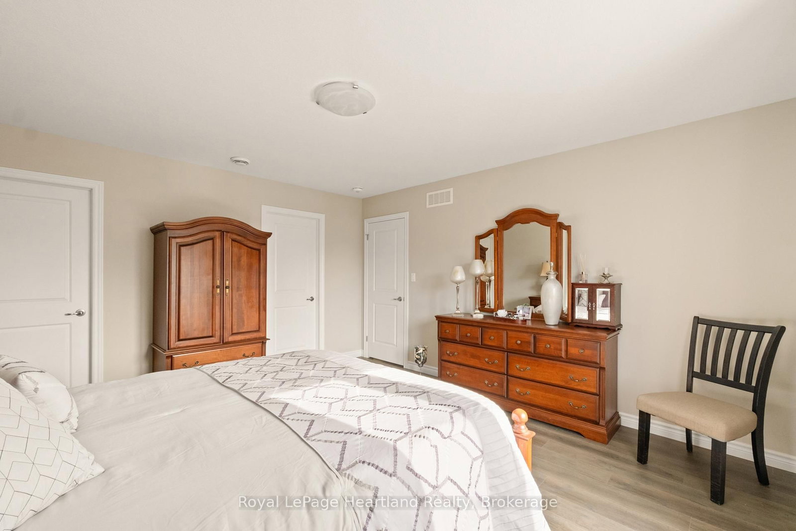 Detached House for sale at 140 LAKE BREEZE Drive, Ashfield-Colborne-Wawanosh, Ontario, N7A 0C6 - Colborne - MLS: X12852846