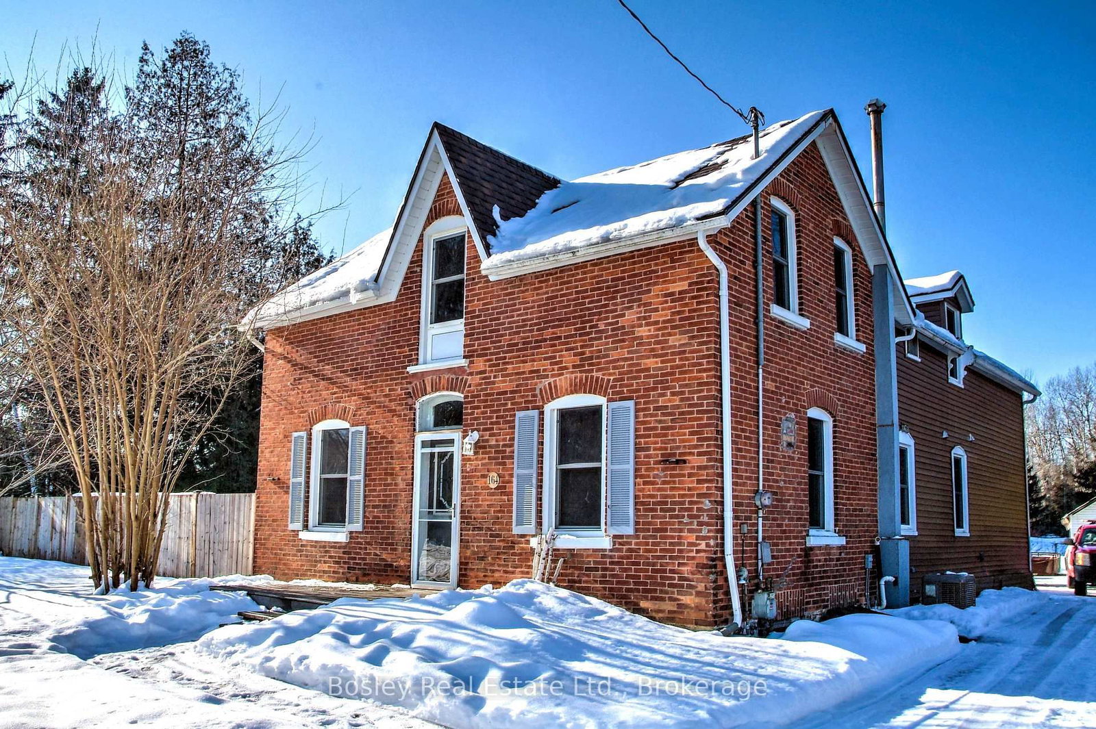 Listing photo 2