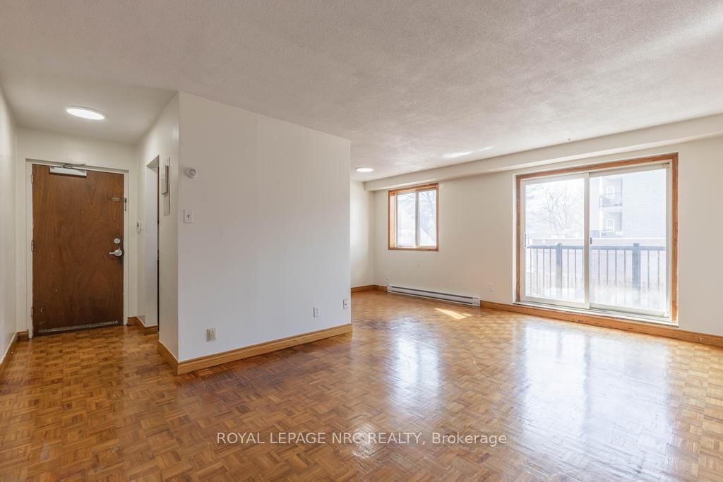 14 John Street, Unit Unit 202 - Photo 9