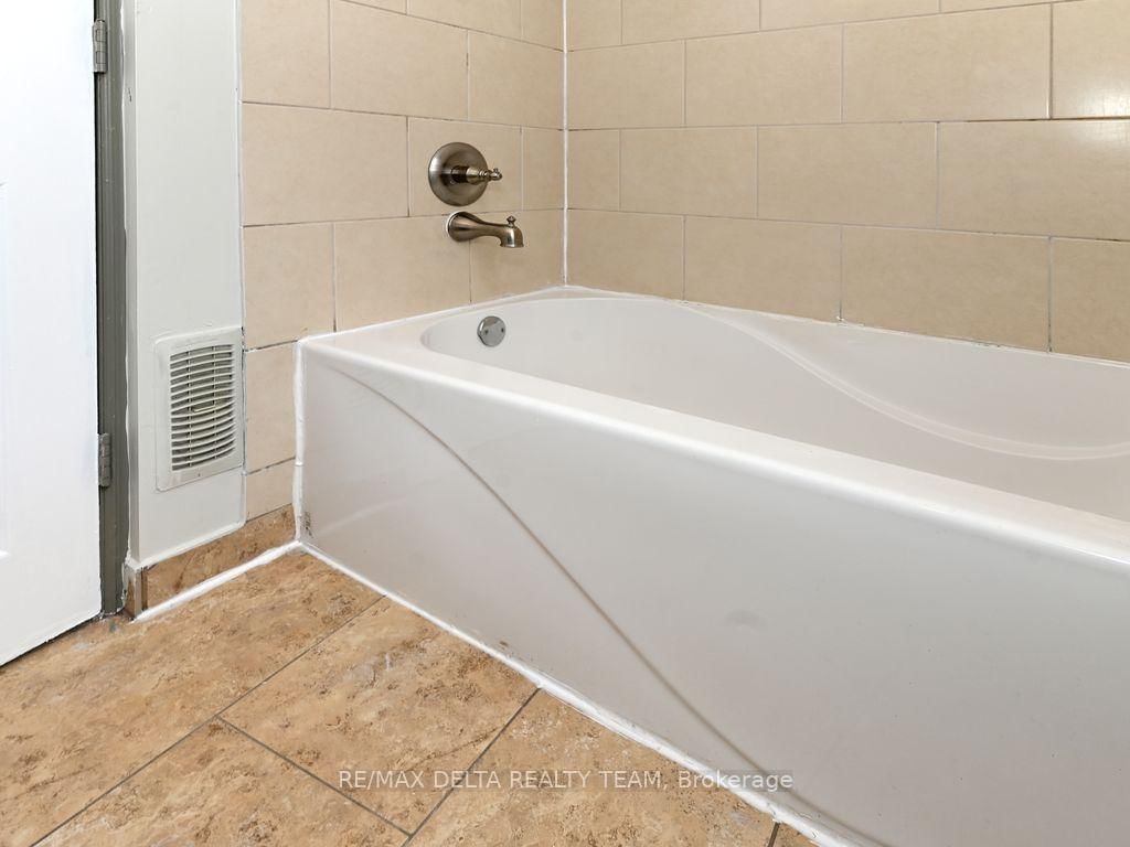 355 Bronson Avenue - Photo 13