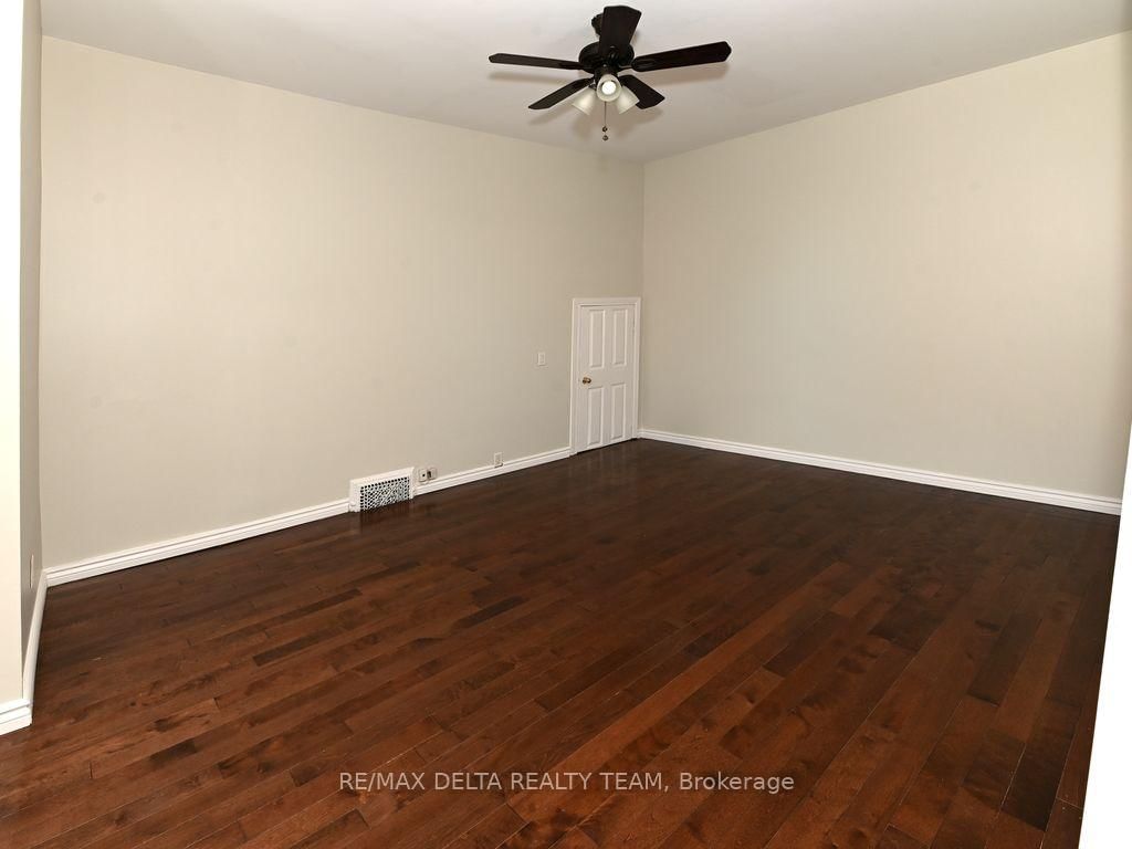 355 Bronson Avenue - Photo 17