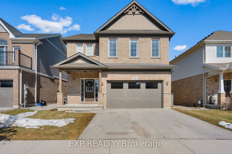 9 Marissa St, Pelham, L3B 5N5 | Image 2