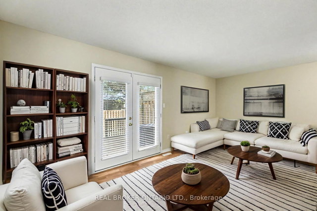 4 - 1535 Trossacks Avenue