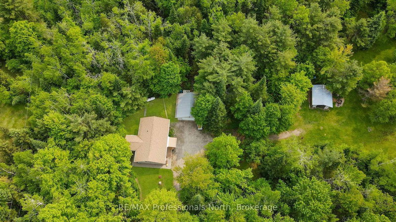 3072 Gelert Rd, Minden Hills, Ontario
