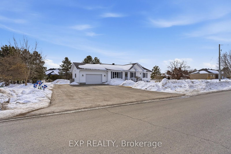2174 LEMERY St, Clarence-Rockland, K0A 1E0 | Image 2