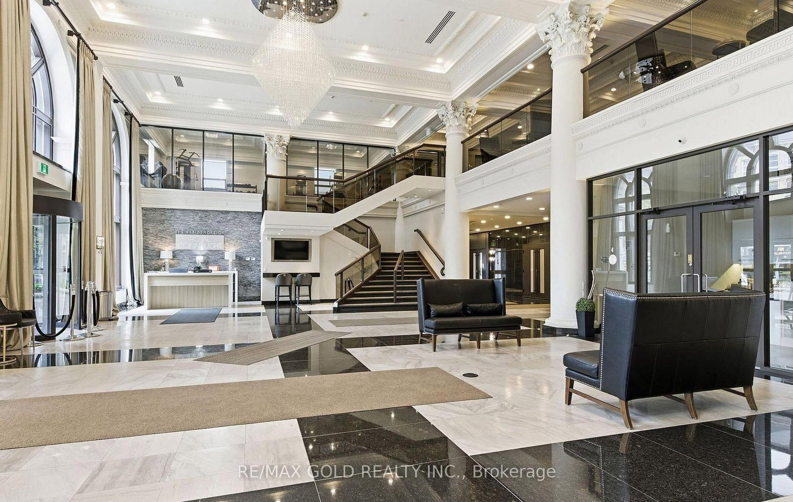 Condo for sale at 305-112 King Street, Hamilton, Ontario, L8N 1A8 - Beasley - MLS: X12853632