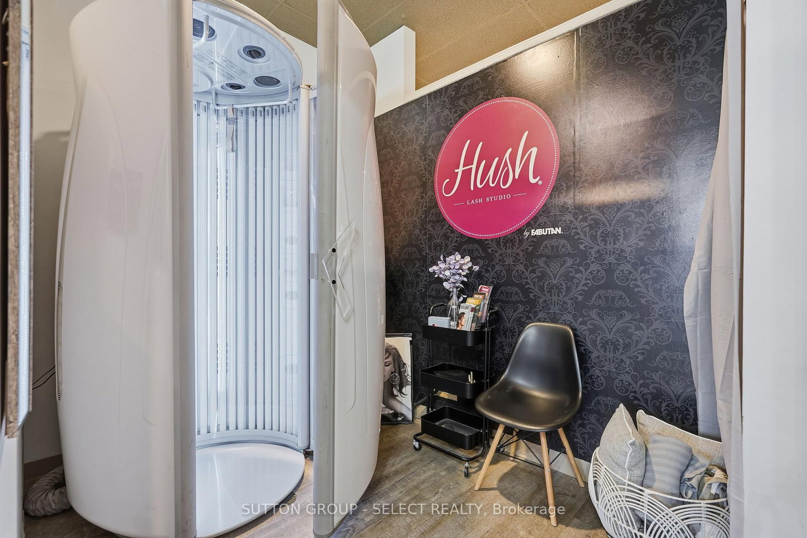 509 Commissioners Road W, Unit 6 - Photo 10