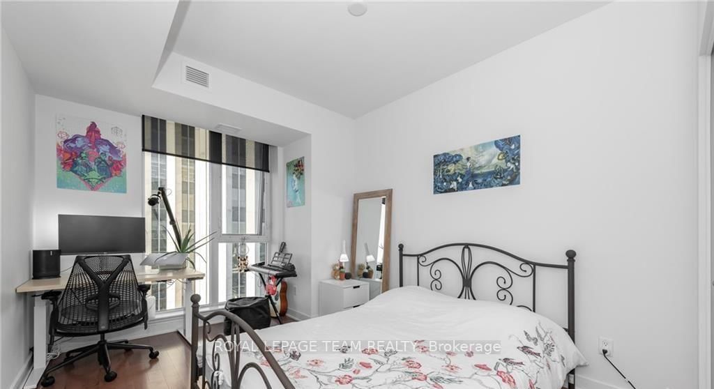 40 Nepean Street, Unit 2502 - Photo 19