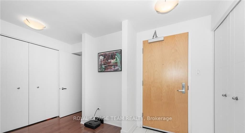 40 Nepean Street, Unit 2502 - Photo 6